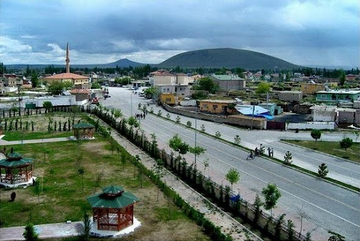 Nevşehir Derinkuyu’dan Gelen Turistler İçin SEO Uyumlu Rehber: Çanakkale Masırlık Izgara Köfte Çorba Lokantası