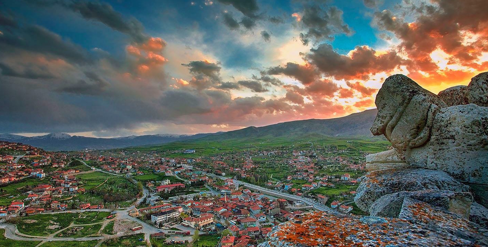 Sivas Divriği’den Çanakkale’ye Uzanan Lezzet Yolculuğu: Masırlık Izgara Köfte Çorba’da Eşsiz Tatlar
