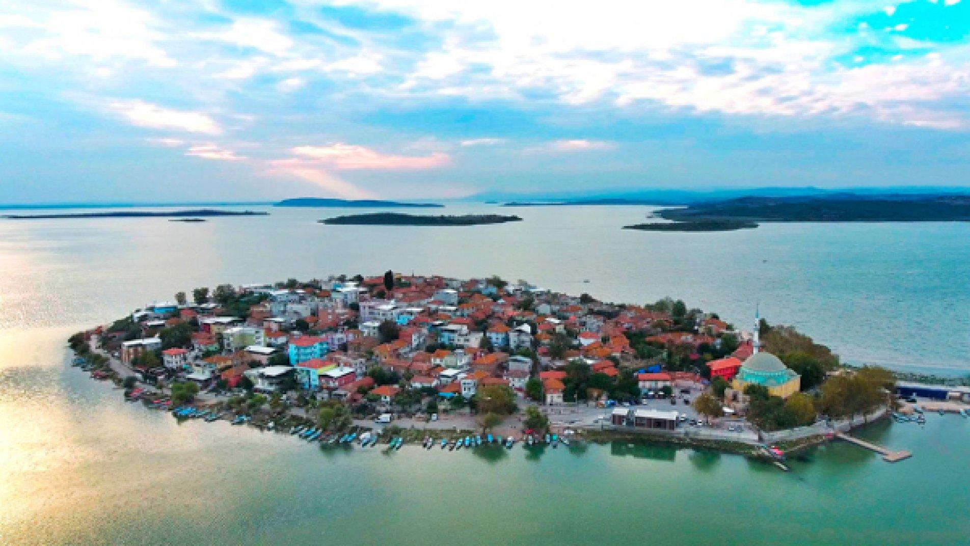 Bursa Karacabey’den Çanakkale’ye Lezzet Yolculuğu: Masırlık Izgara Köfte ve Çorba Keyfi