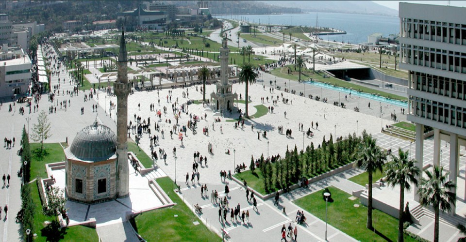 Çanakkale Masırlık Izgara Köfte & Çorba Lokantası – İzmir Konak’tan Gelen Turistler İçin Lezzet Rehberi