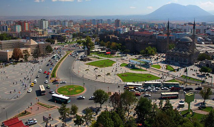 Kayseri Melikgazi’den Çanakkale’ye Uzanan Lezzet Durağı: Masırlık Izgara Köfte Çorba