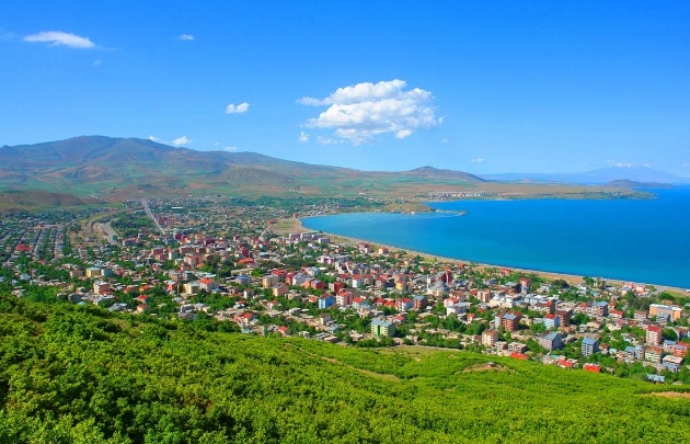 Bitlis Tatvan’dan Çanakkale’ye Lezzet Yolculuğu: Masırlık Izgara Köfte Çorba Lokantası Rehberi