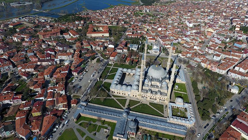 Edirne’den Çanakkale’ye Lezzet Yolculuğu: Masırlık Izgara Köfte ve Çorbanın Adresi