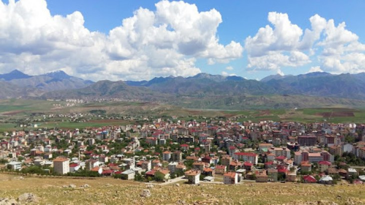 Çanakkale’de Lezzetin Adresi: Masırlık Izgara Köfte & Çorba Lokantası Elazığ Kovancılar’dan Gelen Turistler İçin Özel Rehber